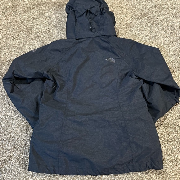 The North Face Women’s black Raincoat - Picture 13 of 15